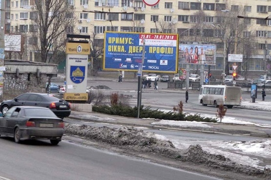 Фото рекламной плоскости по адресу Воздухофл.пр.-пр.Победы,9/47(Воздухофлотский мост) – в центр