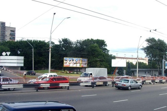 Фото рекламной плоскости по адресу Пр.Победы,50 (ст.м. «Шулявская»)  - А2