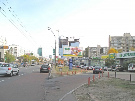 Фото рекламної площини за адресою пр.Победы,27(А) маг.Итертоп, ст.м.КПИ -в центр -призма пл.1