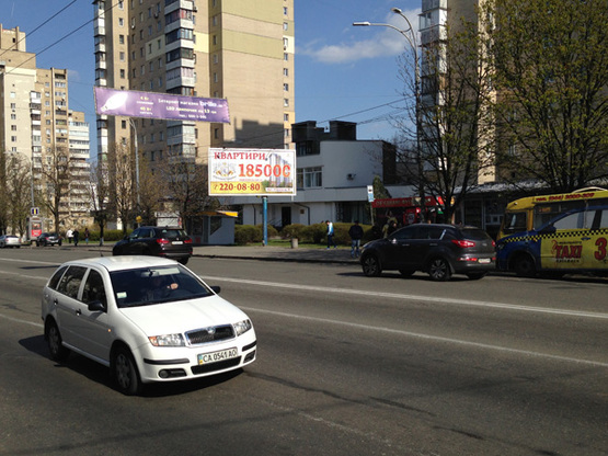 Фото рекламної площини за адресою просп. Воздухофлотский, 15 (А2) остановка  (призма А3), к пр.Победы