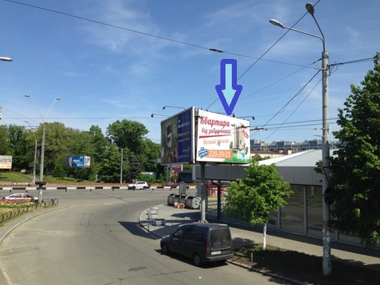 Фото рекламної площини за адресою ул.Индустриальная "Сильпо"ТЦ "Большевик" направление к пр. Победы (А)