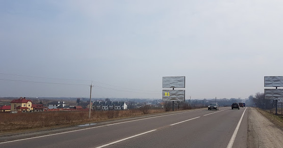 Фото рекламної площини за адресою Обїздна М-10, З.О. м. Львова, біля Арт-Енерго в сторону Кінг Крос (нижній)
