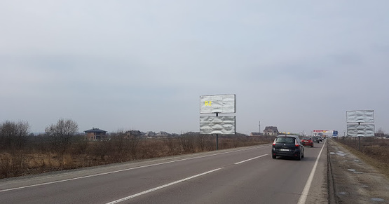 Фото рекламної площини за адресою Обїздна М-10, З.О. м. Львова, Панська Гора в сторону Сокільник (верхній )1