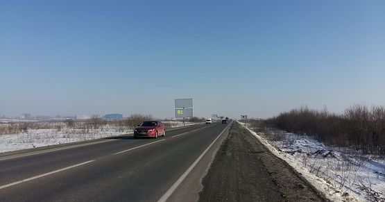 Фото рекламної площини за адресою Обїздна М-10, З.О. м. Львова, між гот. Панська Гора та Кінг Крос в сторону Кінг Крос (нижній)