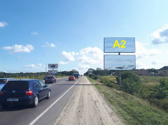 Фото рекламної площини за адресою Об'їзна М-10, З.О. м. Львова, Рудно 3 км, в сторону Епіцентра (верхній)