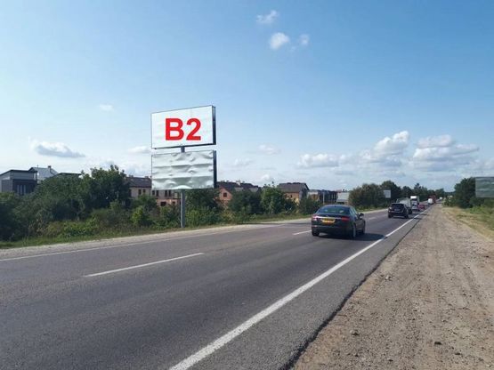 Фото рекламной плоскости по адресу Об'їзна М-10, З.О. м. Львова, Рудно 3 км, в сторону Рясне (верхній)