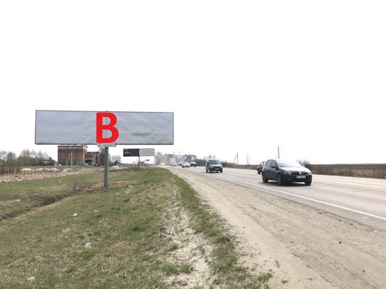 Фото рекламной плоскости по адресу Обїздна М-10, Західний обхід м. Львів, с.Скнилів в сторону гот.Панська Гора