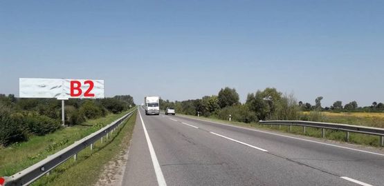 Фото рекламной плоскости по адресу М-06 Київ-Чоп, перед с. Ямпіль в сторону Київа правий