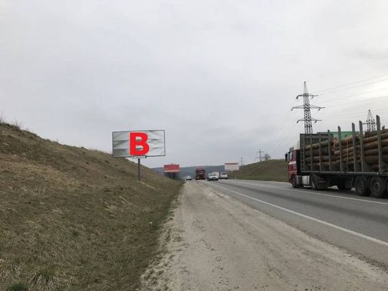 Фото рекламної площини за адресою Обїздна М-06, Київ-Чоп, за с.Чишки в сторону Пасіки-Зубрицькі