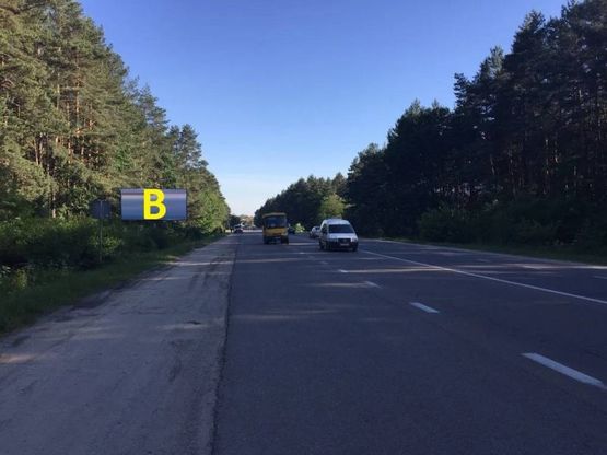 Фото рекламної площини за адресою М-10 З. О. м. Львова, в сторону с. Рудно та м. Львів