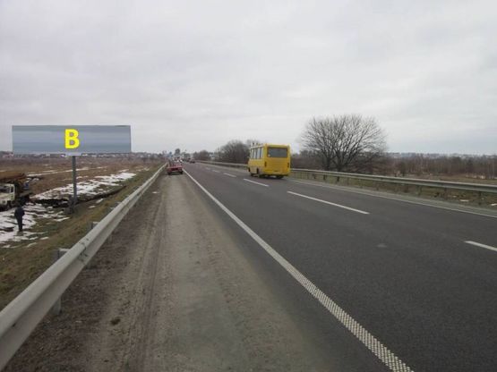 Фото рекламної площини за адресою М-06 Київ-Чоп, після с.Гамаліївка  перед АЗС WOG в сторону Києва