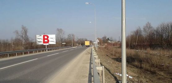 Фото рекламної площини за адресою Т-14-16 Львів-Пустомити-Меденичі, рух в сторону м. Львів, виїзд з м. Пустомити перед вїздом у с. Наварія