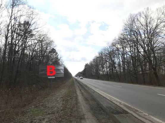 Фото рекламної площини за адресою М-11, Львів - Шегині, за с. Бартатів та Відпочинковим Комплексом "ЛІСОВА ПЕРЛИНА" в напряку до м. Городок