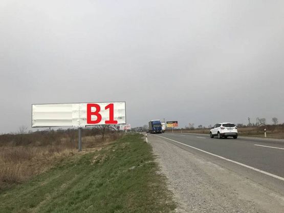 Фото рекламної площини за адресою М-06 Київ-Чоп, за с. Ямпіль в сторону с. Гамаліївка та м. Київ (правий)