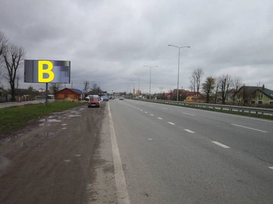 Фото рекламної площини за адресою Траса М-06 Київ-Чоп, в напрямку до м. Львів в межах с. Солонка