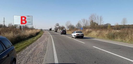 Фото рекламної площини за адресою Н-09 Мукачеве-Івано-Франківськ-Львів, перед с. Давидів в сторону м. Львів