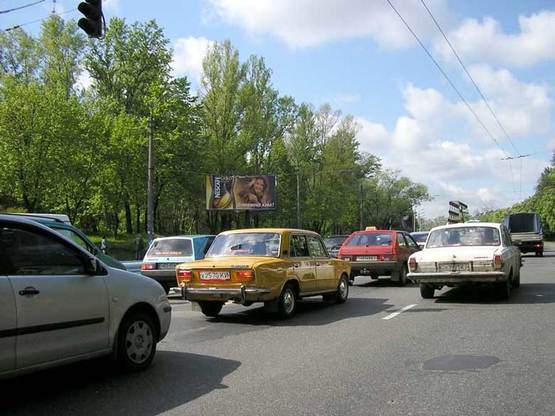 Фото рекламної площини за адресою ул.О.Телиги,ст.м.Дорогожичи направление на Шулявку
