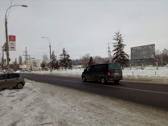 Фото рекламной плоскости по адресу ул. Шолуденко стадион "Энергетик" напротив магазина "Лоток" ,ЖК"Квитневый"