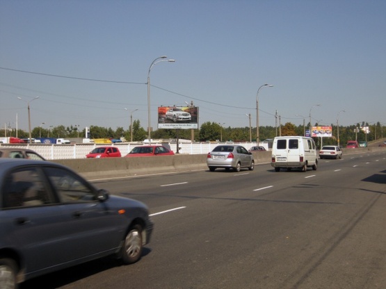 Фото рекламной плоскости по адресу Палладина, крупная транспортная развязка, 250 м., от ул. Булаховского ТЦ "Агромат"