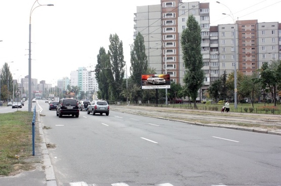 Фото рекламной плоскости по адресу Лайоша Гавро 17-А м. Оболонь пл. Дружбы народов, ТРЦ "Дивосвит" Поликлиника №1 Оболонского района
