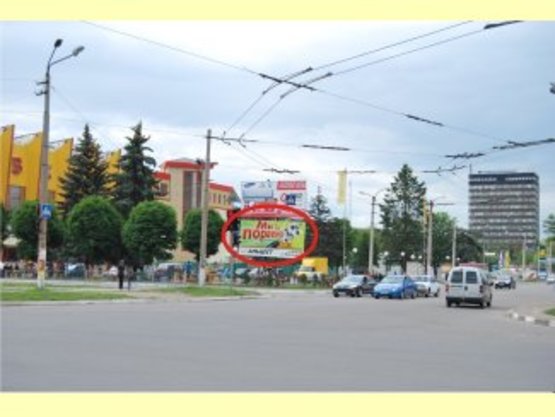 Фото рекламной плоскости по адресу Вовчинецька СМ "555" (нижній)