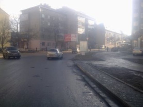 Фото рекламной плоскости по адресу П.Орлика - В.Великого №2