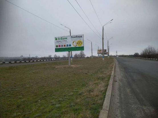 Фото рекламной плоскости по адресу Новый мост, мостовой переход