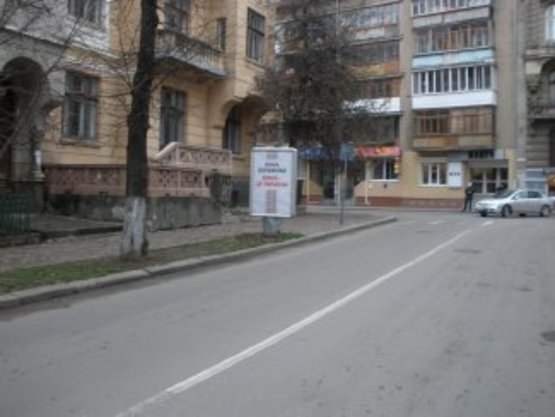 Фото рекламної площини за адресою Короля Данила - Мазепи (лівий)