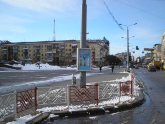 Фото рекламної площини за адресою вул. Незалежності (гот. "НАДІЯ") №2 ст.Б
