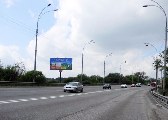 Фото рекламної площини за адресою Ул. Академика Заболотного, 250 м от ул. Цветущей. В сторону пр-та Глушкова