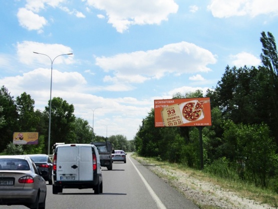 Фото рекламной плоскости по адресу ул. Богатырская в сторону Оболони, Вышгород, трасса в сторону Межигорья, зоопарк "12 месяцев", городская черта