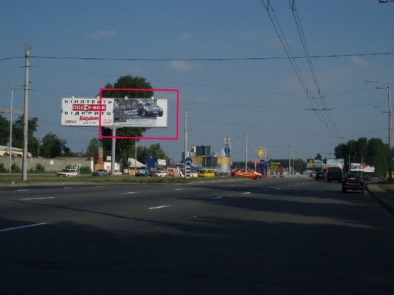 Фото рекламной плоскости по адресу Окружная дорога, разделитель / напротив ул.Зодчих, 66 по ходу к проспекту Победы