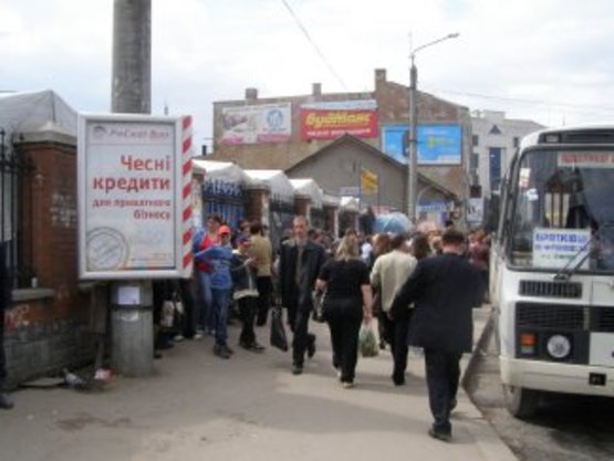 Фото рекламної площини за адресою вул. Дністровська -вул. Шпитальна № 1 ст Б