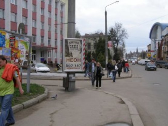 Фото рекламной плоскости по адресу вул. Дністровська (біля "Промінвестбанку") №1 ст Б