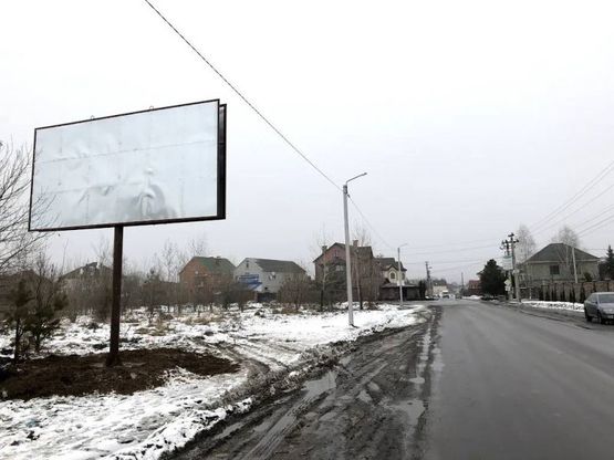 Фото рекламной плоскости по адресу Ул. Яровая, после перекрестка с ул. Петропавловская