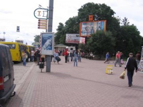 Фото рекламной плоскости по адресу вул.Привокзальна(зупинка 1) №5 ст А