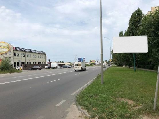 Фото рекламной плоскости по адресу Ул. Киевская , напротив "центра ремонта коробки передач"