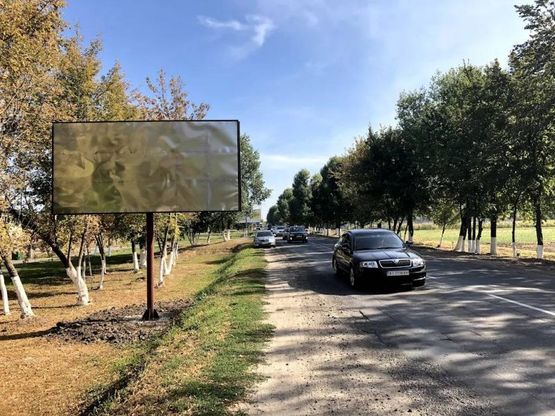 Фото рекламной плоскости по адресу Ул. Машиностроителей напротив ЖК "Пионерский 2"