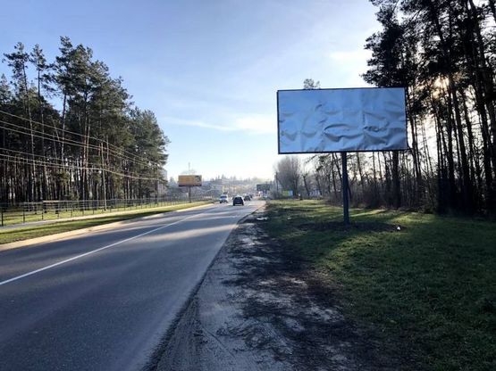 Фото рекламной плоскости по адресу Ул. Ленина , напротив новой Амбулатории