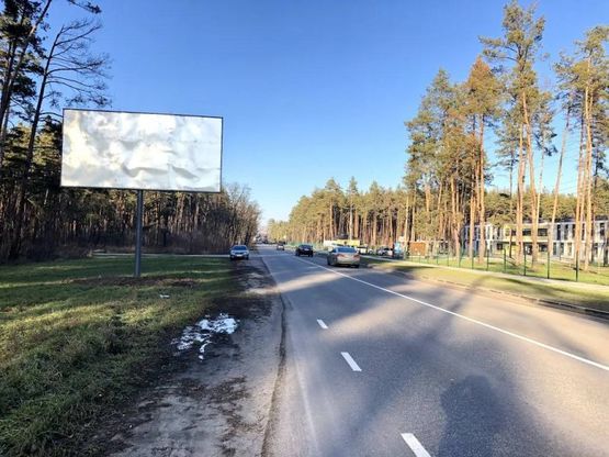 Фото рекламной плоскости по адресу Ул. Ленина , напротив новой Амбулатории