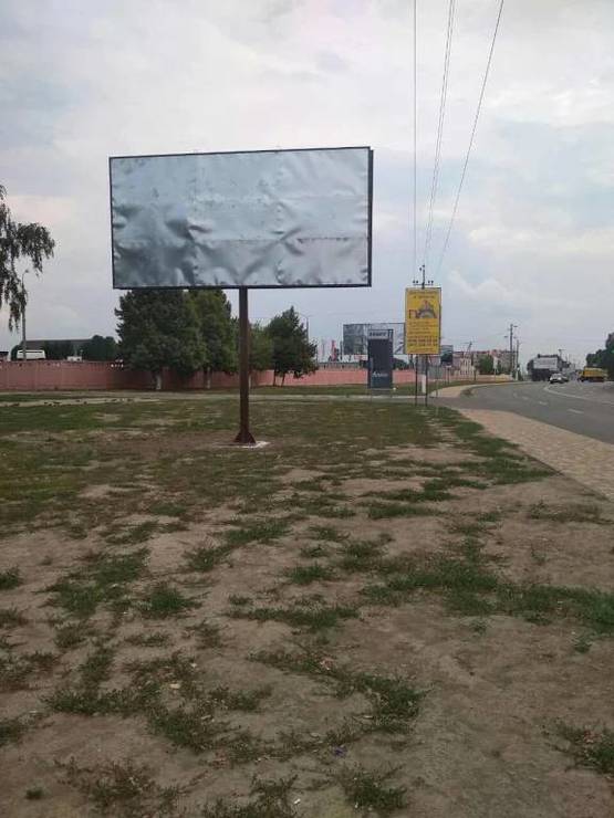 Фото рекламной плоскости по адресу Чабаны, центр
