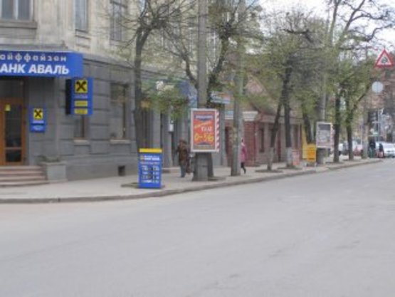 Фото рекламной плоскости по адресу вул. Васильянок (Райфайзенбанк) №3 ст Б