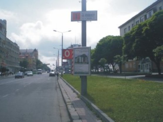 Фото рекламной плоскости по адресу вул. Незалежності -Мельника №1 ст.А