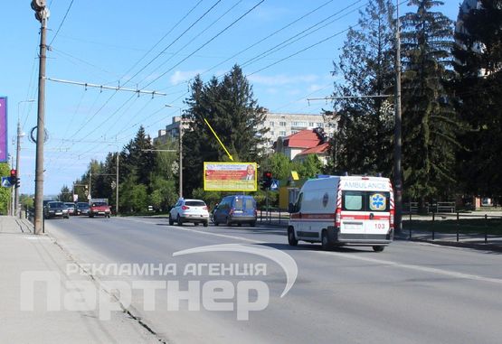 Фото рекламної площини за адресою С. Бандери
