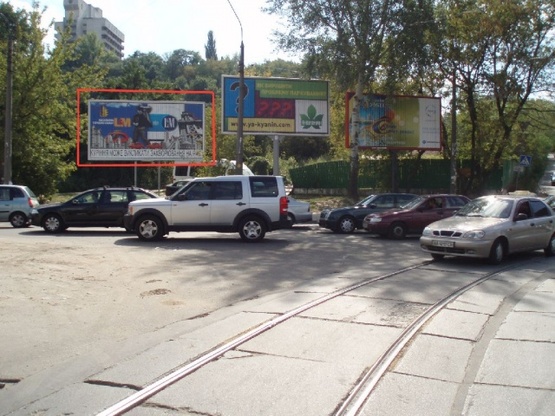 Фото рекламной плоскости по адресу Глубочицкая (угол Вознесенск.сп./Кожемяц.)