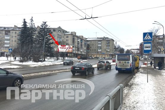 Фото рекламной плоскости по адресу Мазепи