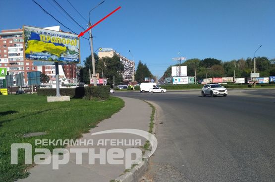 Фото рекламной плоскости по адресу Протасевича