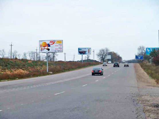 Фото рекламної площини за адресою Южная дорога (Старониколаевская) из Одессы, к ТРЦ "Ривьера", в Николаев, Южный