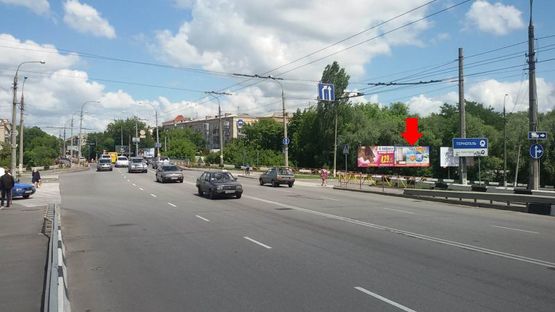 Фото рекламної площини за адресою Каменецкая ул. - ул. Толстого, правый