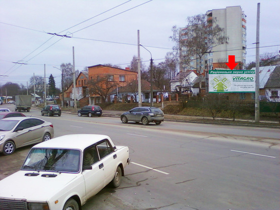 Фото рекламної площини за адресою Львовское шоссе ул., возле вещевого рынка